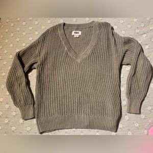 PINK Victoria’s Secret oversized v-neck sweater - sage - SMALL